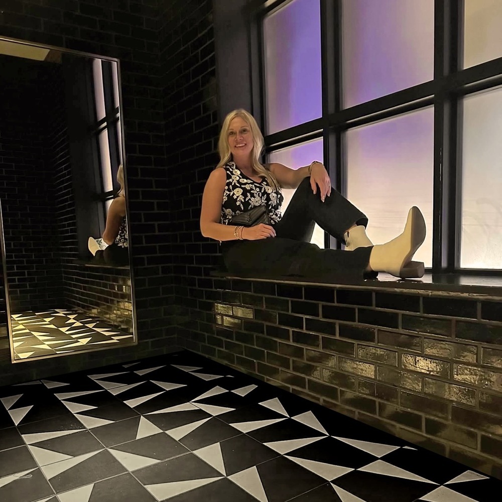 Meet your Posher, Krystal